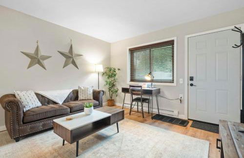 Willy St Apt Pets and Parking free - Fully Furnished - Foto 14