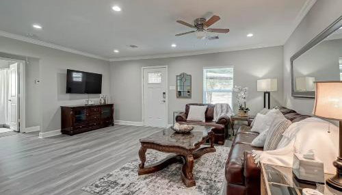 Spacious & Comfortable 4BR near NRG Stadium - Foto 1