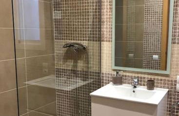 Colón Market Downtown - Photo 9