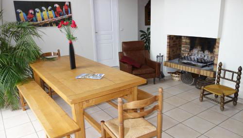 Maison sur la colline cheminée WIFI proche Thermes - Photo 5