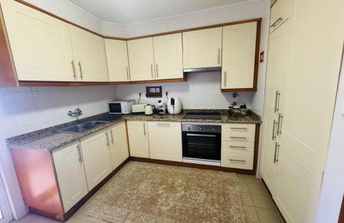 Azor International Apartment II - Foto 7