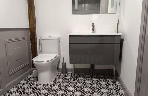 Chateau-une - a Beautiful historic medieval holiday rental. - Foto 50