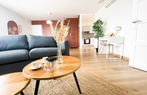 Le Grand 117 - Climatisation - Wifi - Parking proche - Foto 5