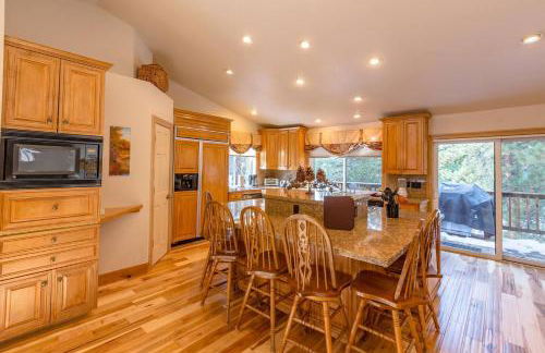 Beautiful 3500sf Lake Tahoe Home W/ Open Layout - Foto 5