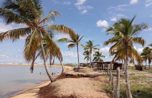 CHALE PERTO DA PRAIA COM DUAS SUITES E VARANDAO - Photo 28