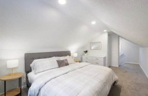 Family Friendly 4 BR Home Close To Downtown CLE! - Foto 40