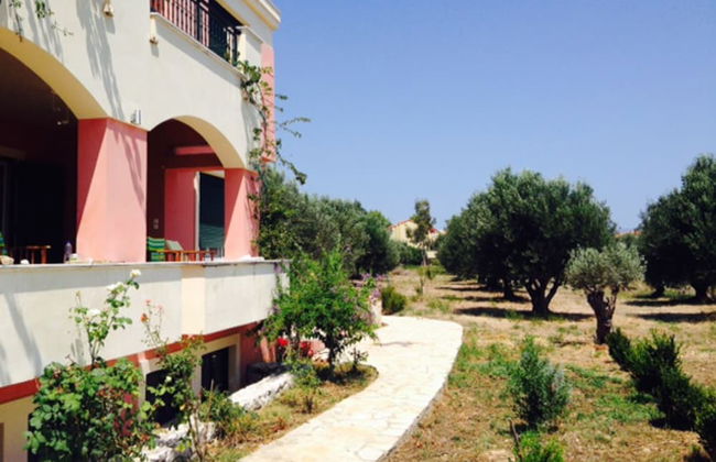 Villa Mitis - A Bohemian Private Pool Retreat - Foto 29