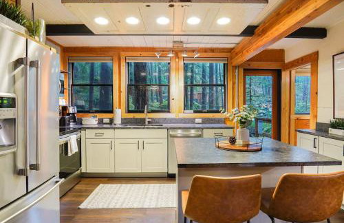 Treetop Hideaway, Sleeps 2 - Foto 16