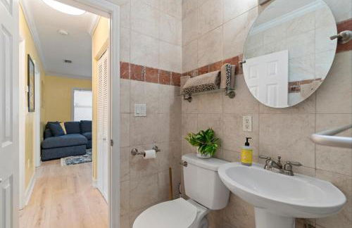 Tropical Haven Fully Remodeled Entire home Sleep 6 - Foto 28