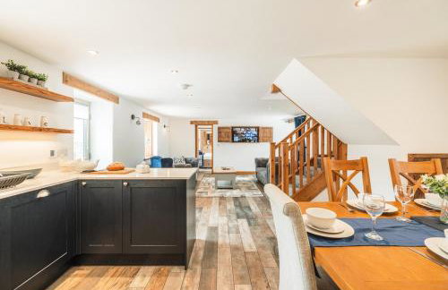 Riverside dairy in the Peak District national park - Foto 12