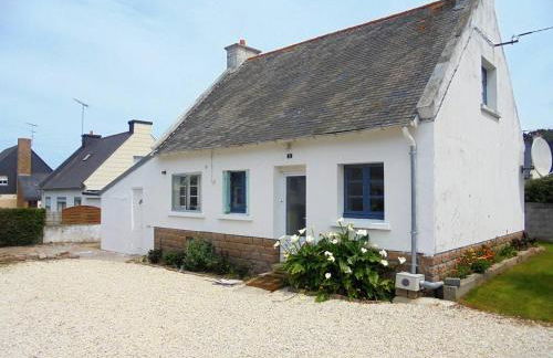 Maison à Perros-Guirec avec jardin, cour, cheminée, WIFI et proche du port de Ploumanac'h - FR-1-368-62 - Foto 1
