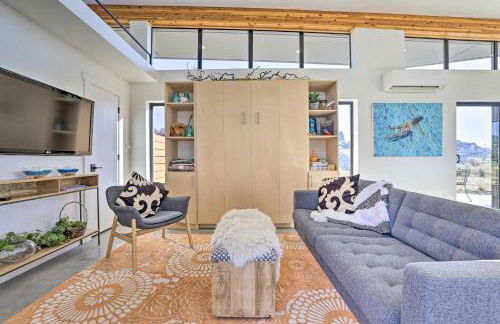 Luxe, Modern Studio with Sweeping City Views! - Foto 27