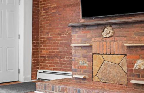 Shadyside, Pittsburgh, Modern and Accessible 2 Bedroom Unit2 with Free Parking - Foto 9