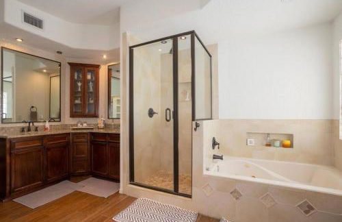 Amazing home with custom-built pool - Foto 14