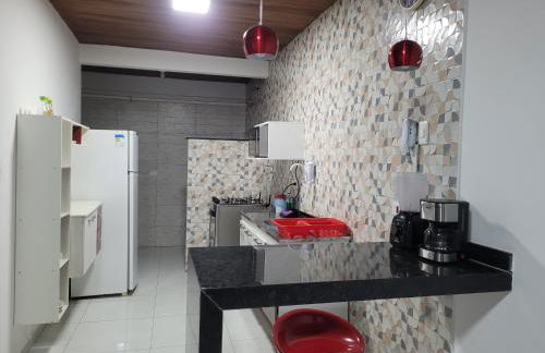 Apartamento com suíte, localizado na Avenida Silvio Silva, n 33, bairro Hernani Sa, Ilhéus-Ba, sem garagem - Foto 6