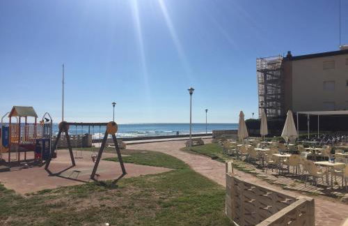 Large Apartment with Sea Views - Foto 22