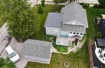 The Lily Pad on Benzie Blvd - Super Cute! - Foto 8