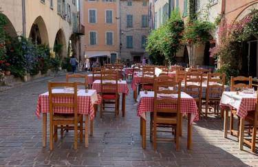 Biot - Place des Arcades - Foto 3