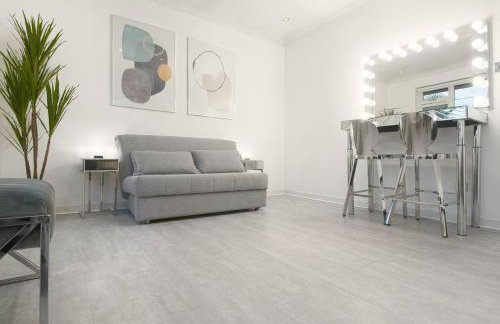 Large Villa Mansion With Pool House & Tennis Court - Foto 55