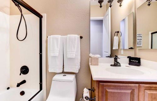 Pool, BBQ and Bar Family Home in Queen Creek - Photo 19