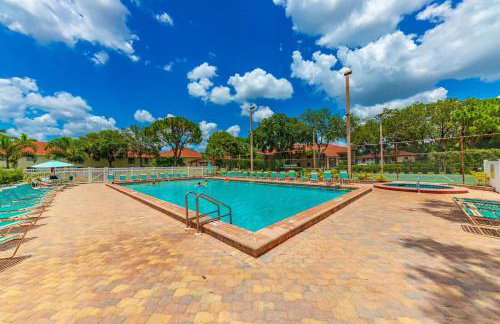 4330 Shorewalk lakeview condo close to IMG and Beach - Foto 6