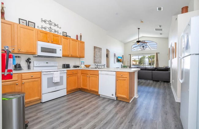 133 Beautiful 5BD Home With Lake View - Foto 17