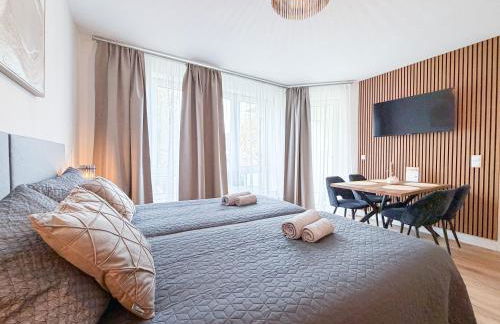 MOIN Apartments - Studio mit Balkon & Parkplatz, Wifi und TV - Foto 17