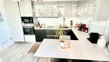 Giuseppe&Carolina CityLife Lux Appartment Fiera Milano - Foto 4, minibar