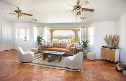 Sun Runner - Serene desert home w/pool & hot tub - Foto 11