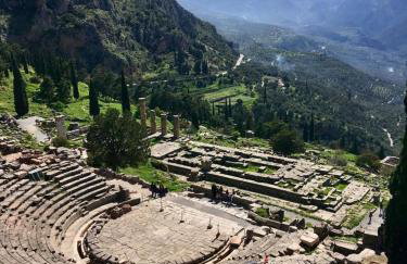 Breathe in Delphi - Spacious 3BR Apartment with View - Foto 20