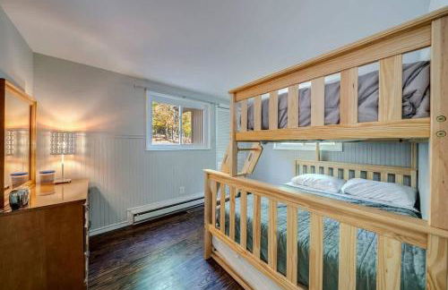 Fire Pit Arcade Games Deck Grill & Pool Access - Foto 16