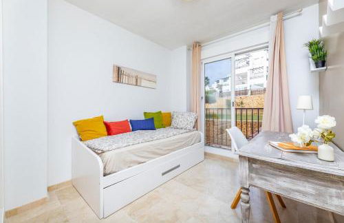 Coastal Escape & Sea Views by Domvia - Photo 6