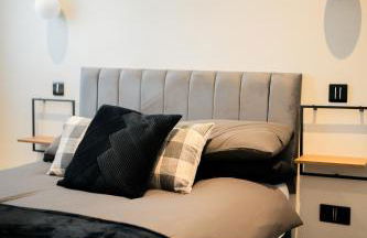 Stunning 2 Bedroom Ground Floor Sea View Apartment - Foto 29