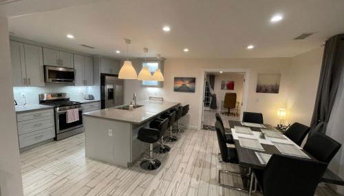 Cheerful, Beautifully Remodeled, Modern, Comfortable Home - Foto 1