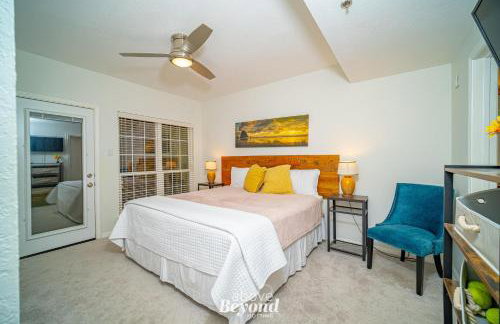 Color Pop by the Pool! - Foto 18