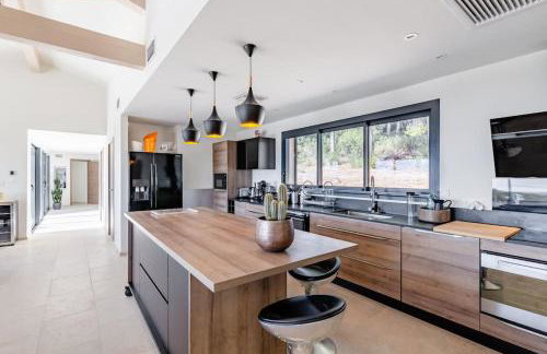 VillaCadière Vue Mer et Vignes Piscine à débordement - Foto 5