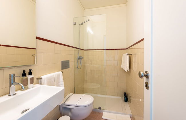 Acm034 Bombarda Homes, Spacious 1BR w/ Balcony - Photo 2