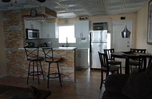 Sunrise Ocean Suites - Photo 50