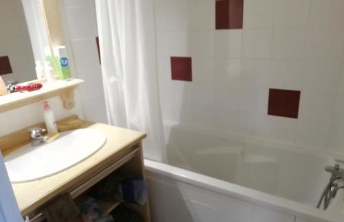 Espace et confort de 45 m2 dans station familiale à 1800 - Photo 17