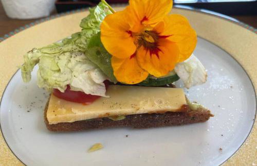 Little Linney - Sleeps 2 - Garden - Wifi - Parking - Photo 73