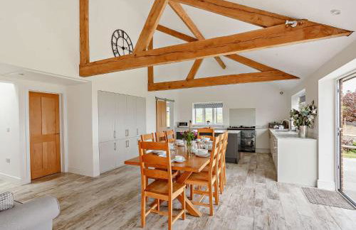 4 Bed in Combe St. Nicholas 83501 - Foto 5