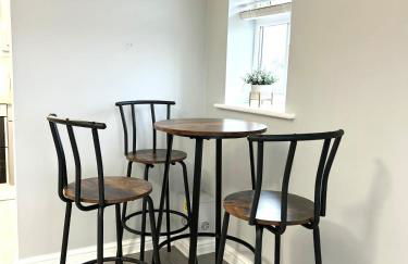 Apartment I Sleeps 4 I Wi-Fi I Parking I Rail Links I Newmarket - Foto 8