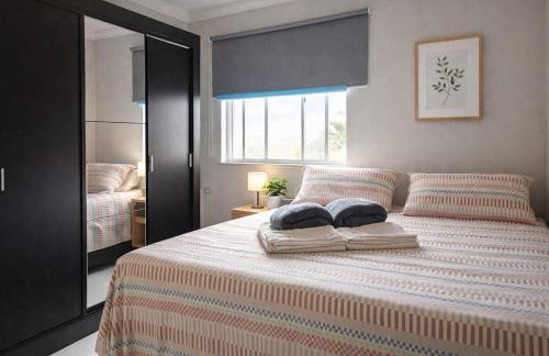 Apartamento Completo para até 6 - 3 Quartos - Garagem Coberta - Conforto de Verdade - Check-in Automático - Foto 29