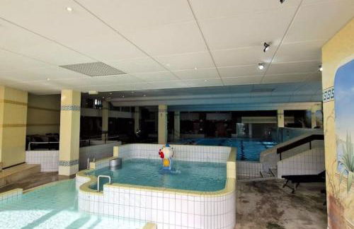 Sauna, Pools mit XXL-Terasse oder Kinderkino - Foto 16