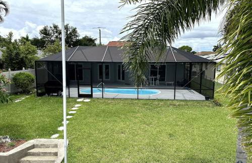 Cozy 2 BR Waterfront home with Heated Pool - Foto 10