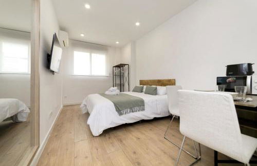 Luxury III - Ferga Suites - Photo 3