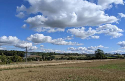 Stylish 3 bed Cotswold cottage with stunning views - Foto 32