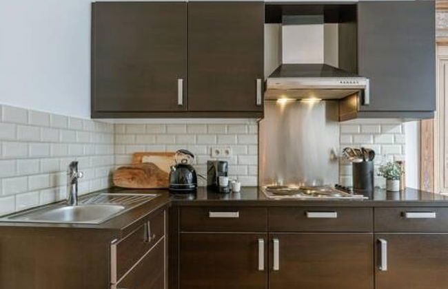 Charming Studio in the Center of Antwerp - Photo 2