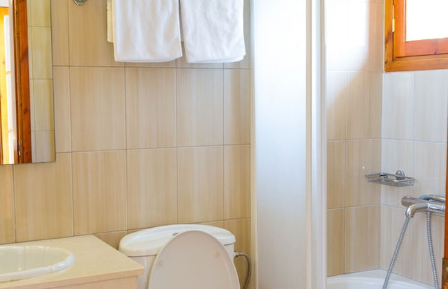 Ideal Hotel - Photo 19