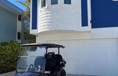 LUXURY VACATION HOME! ADD A GOLF CART!! - Photo 1